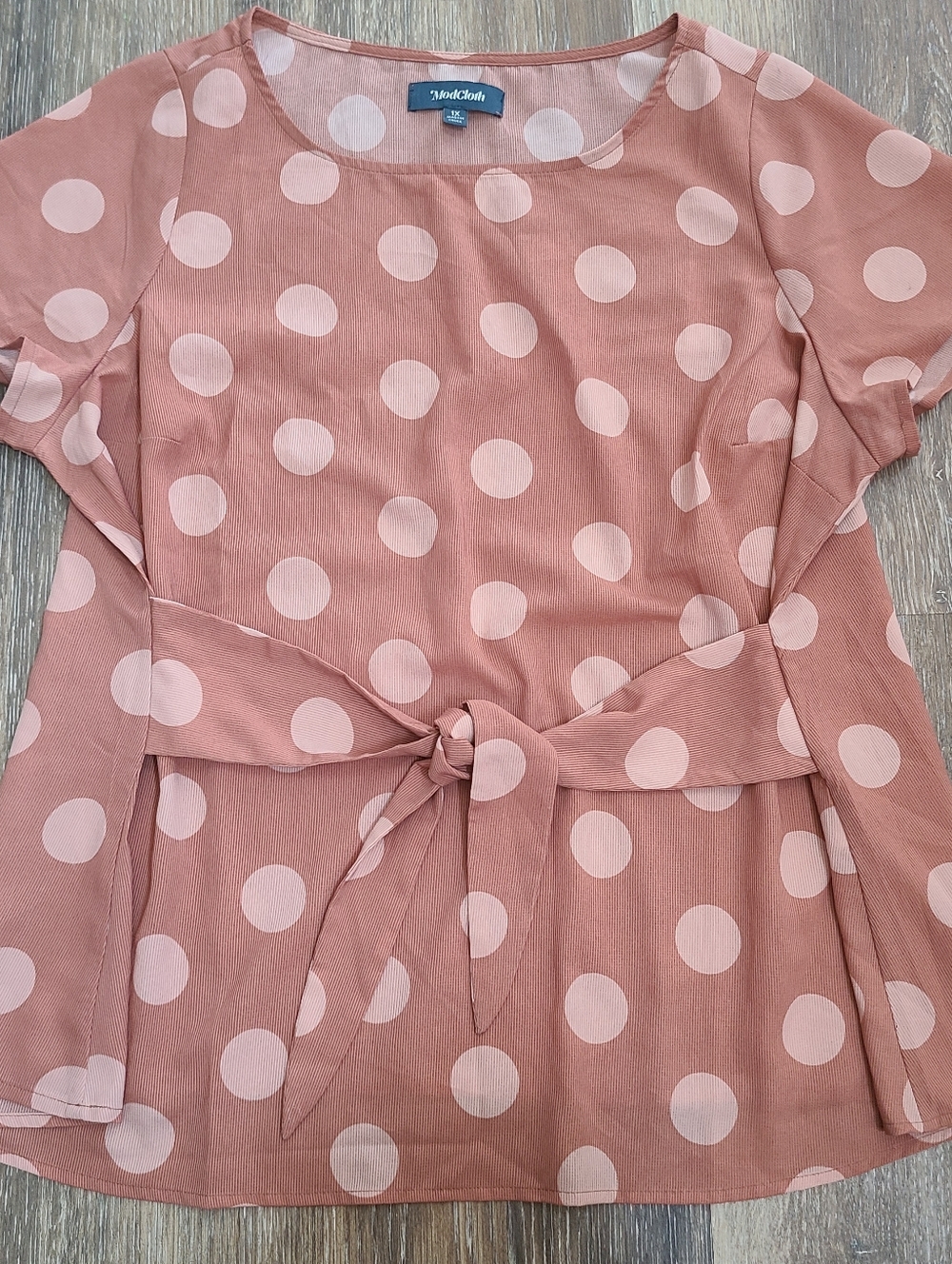 ModCloth Polka-Dot Mauve Tie-waist Top Womens Size 1x